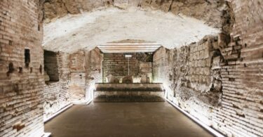 Neapel Untergrund Tour